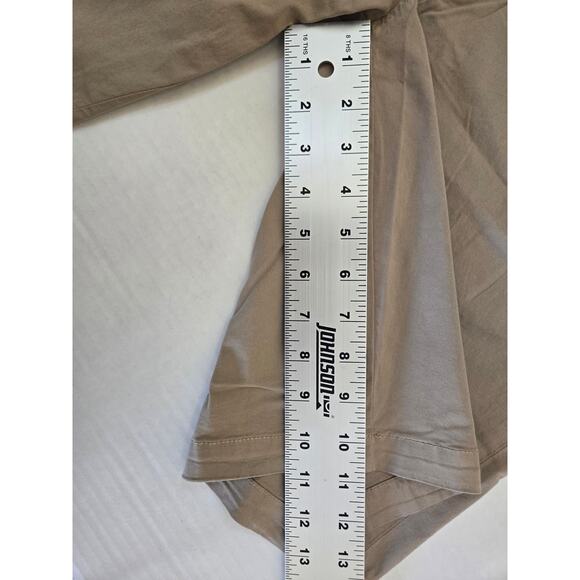Goodthreads Mens 32 Shorts Khaki Pockets 9” Inseam Straight - Picture 6 of 6